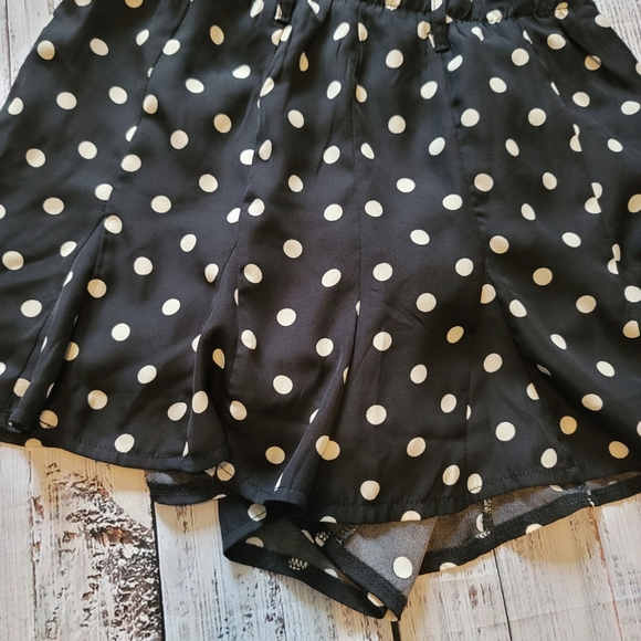 Etophe Studios Black Shorts White Polka Dots - Picture 2 of 4